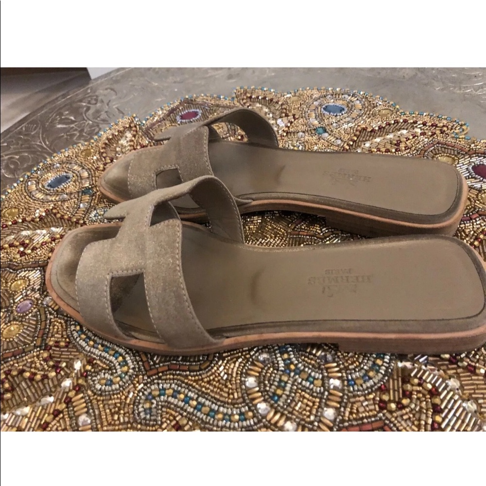 Authentic Hermes metallic oran sandals size 36